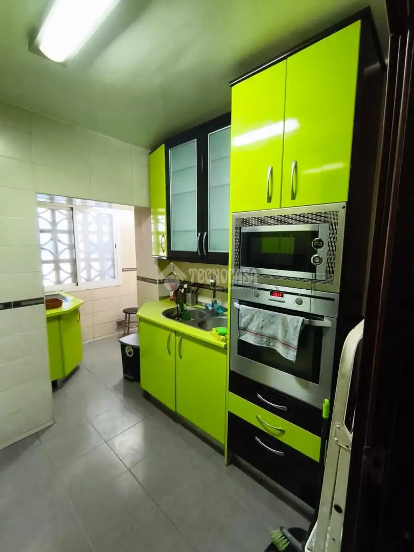 Piso con ascensor en venta en Suroeste - Zona Hospital, imagen 8