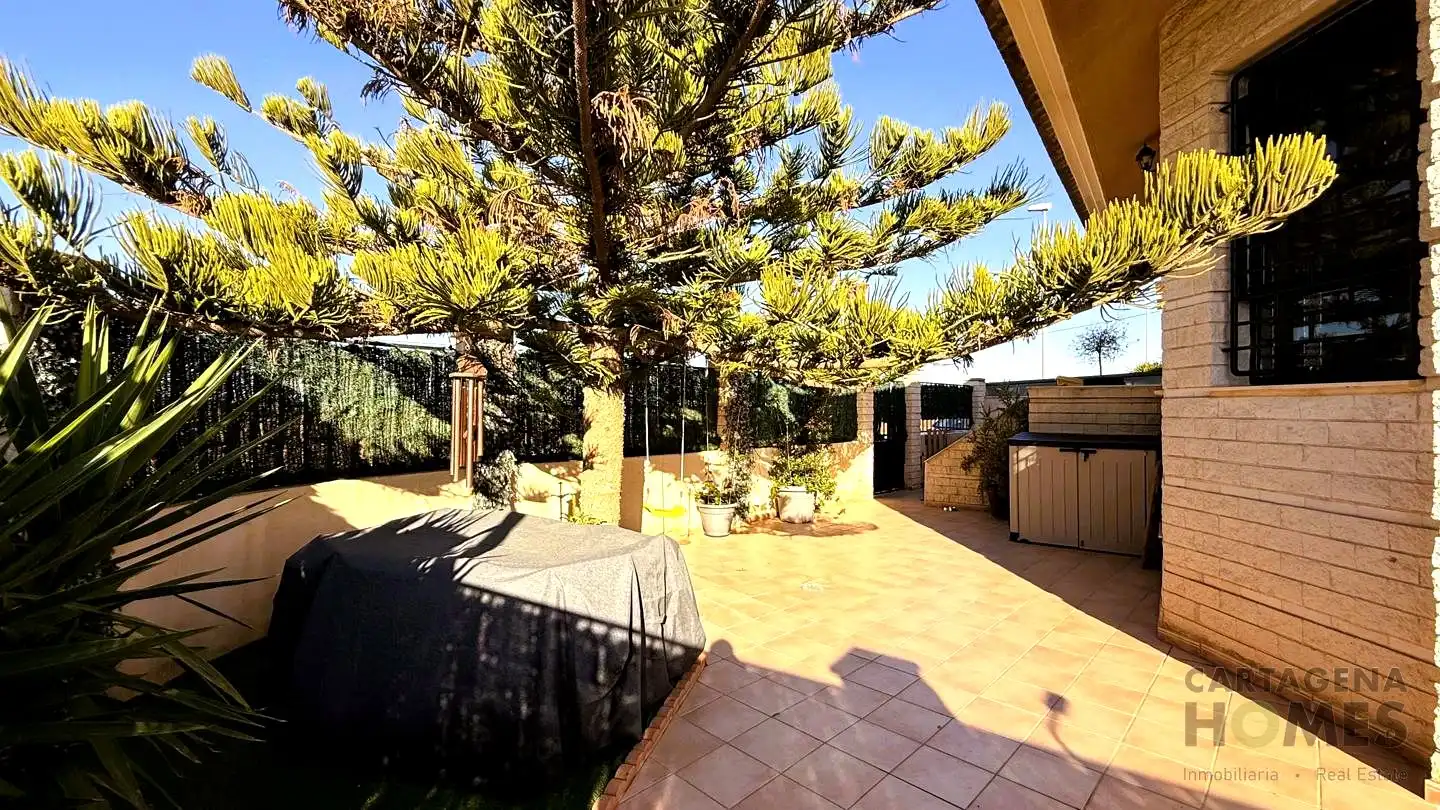 Terraza de Casa adosada en venta en Cartagena con Aire acondicionado, Jardín privado y Parquet
