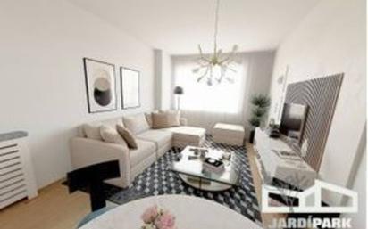 Living room of Flat for sale in Sabadell  with Air Conditioner, Heating and Balcony