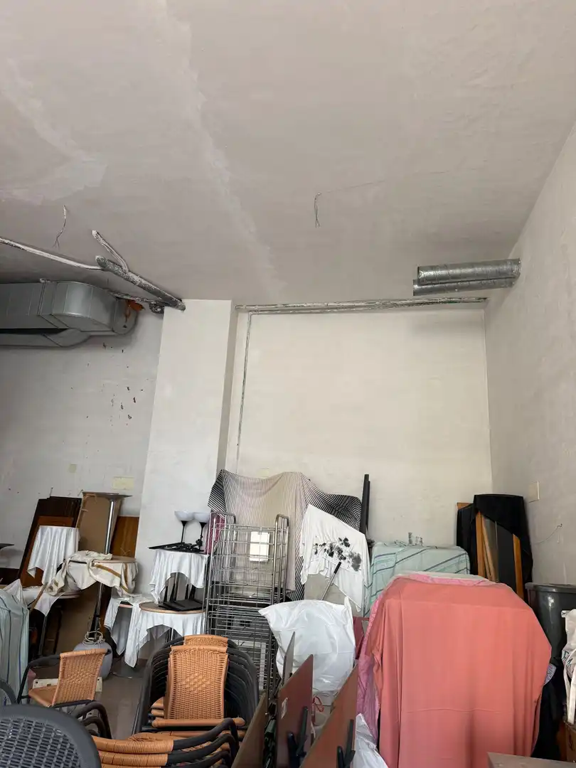 Business premises for sale in El Mercado - Plaza de Toros, imagen 2