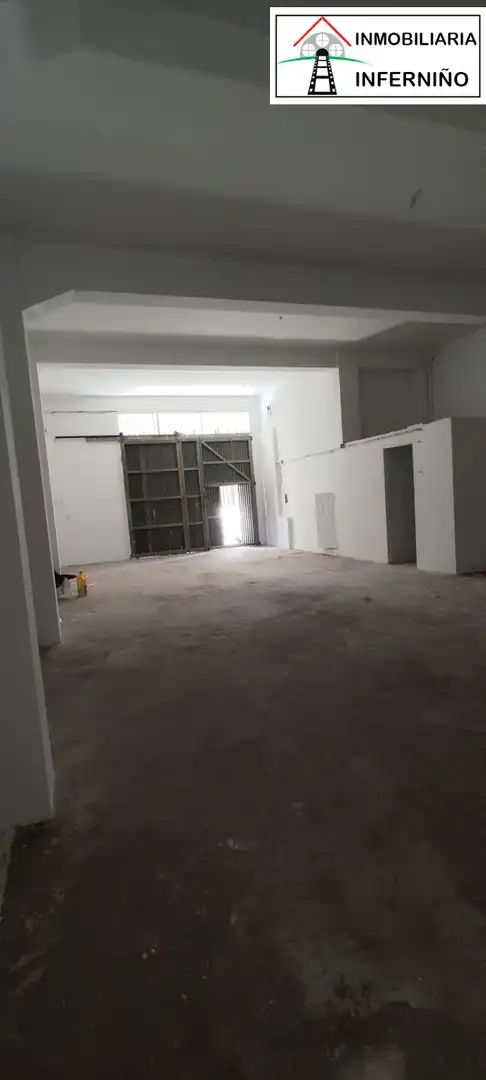 Local comercial en venta en Porta Nova, imagen 9
