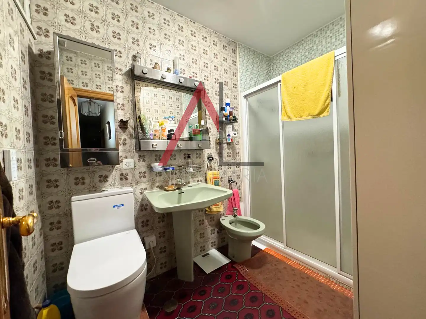 Baño de Edificio en venta en Nava de la Asunción