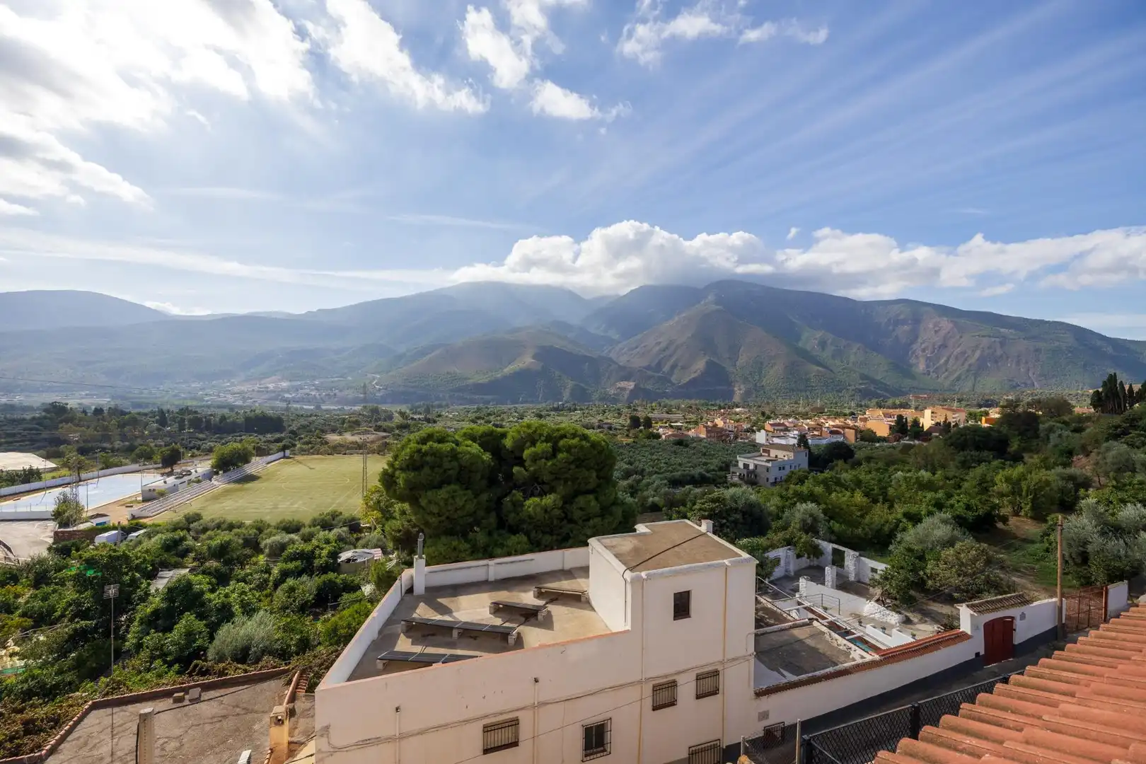Casa a schiera con balcone in vendita a Órgiva