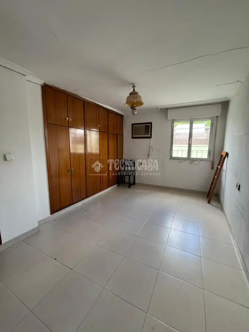 Bedroom of Houses for sale in Alcalá de Guadaira
