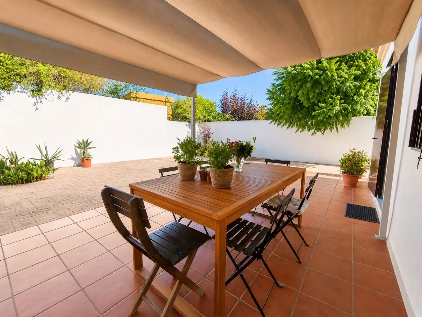 Terraza de Casa adosada en venta en Sanlúcar de Barrameda con Amueblado