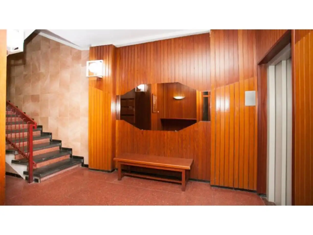 Wohnung zum Verkauf in Calle Caterina Albert, imagen 2