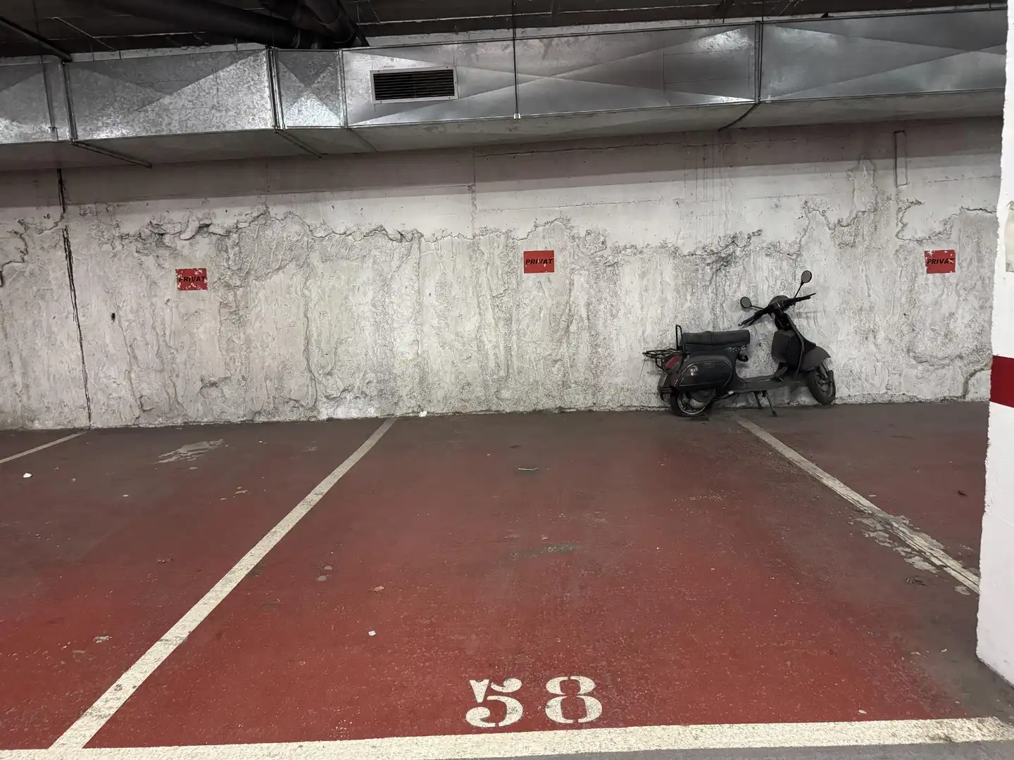 Einzelparkplatz zur Miete in Centre, imagen 9