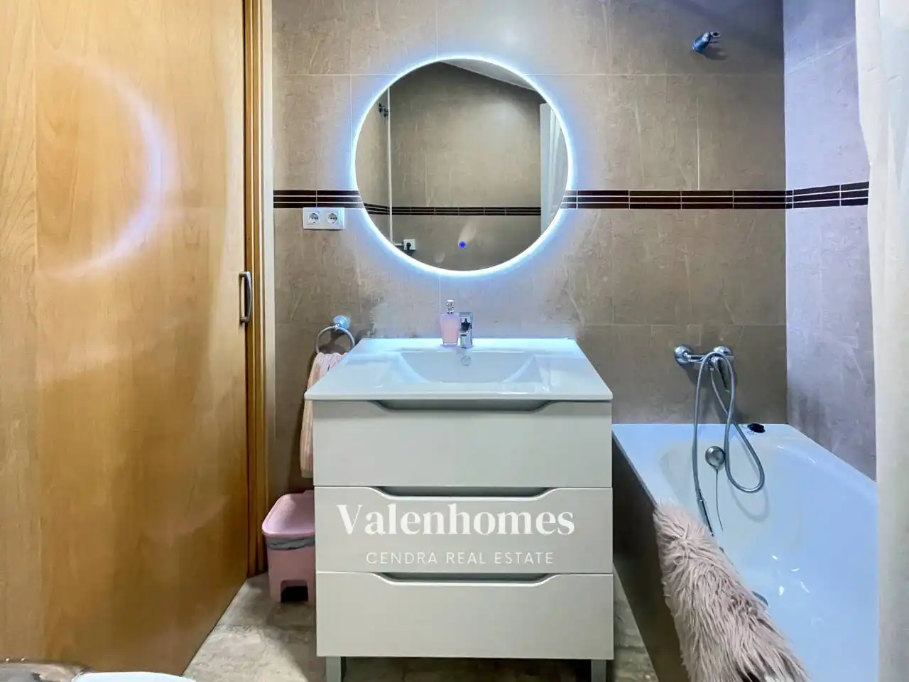 Badezimmer von Maisonette zum Verkauf in Rubí mit Klimaanlage, Heizung und Terrasse