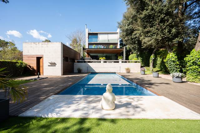 Casa-chalet en Alquiler en Avinguda Ramon Escayola, 53 en Valldoreix