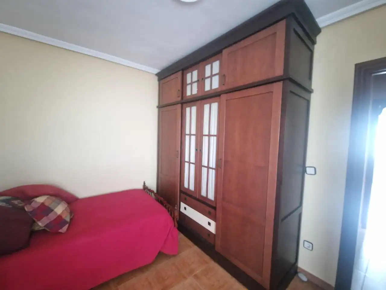 Dormitori de Pis en venda en Lena amb Calefacció, Parquet i Traster
