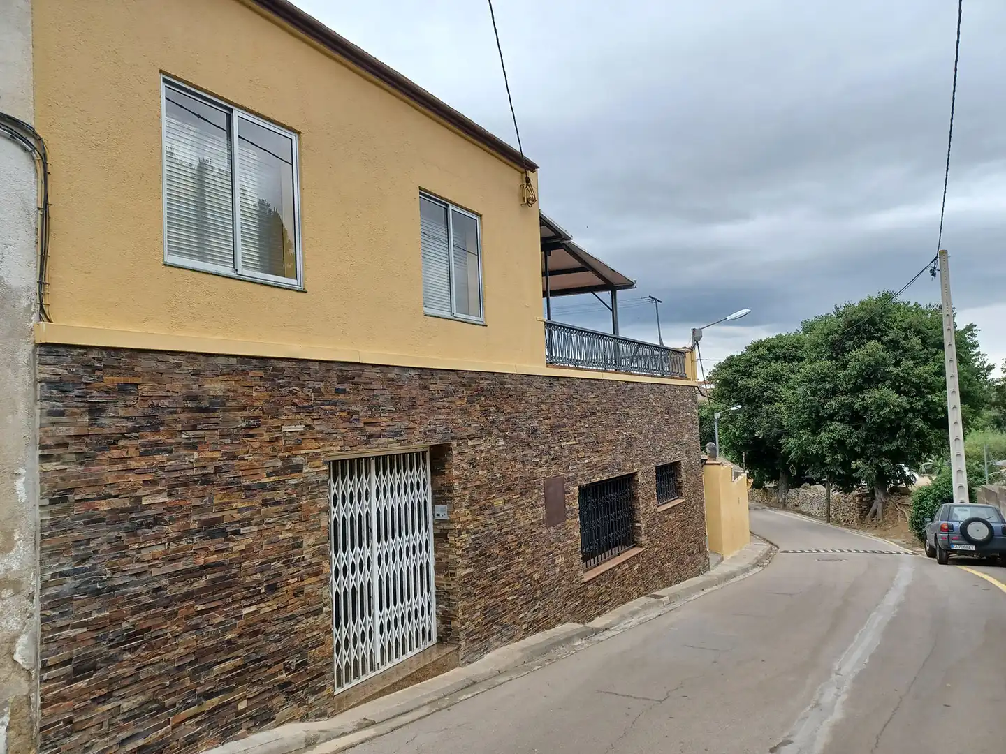 Vista exterior de Casa o xalet en venda en Sant Climent Sescebes amb Aire condicionat, Calefacció i Jardí privat