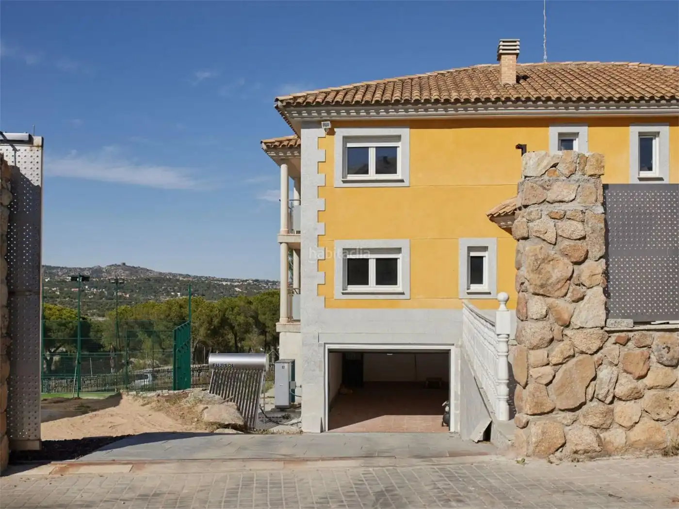 Casa en venta en Calle Puerto de Canencia 14, imagen 2