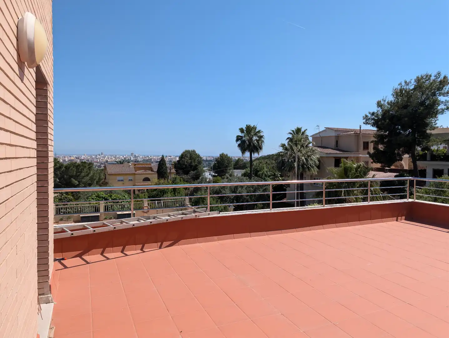 Terraza de Casa o chalet en venta en Castellón de la Plana / Castelló de la Plana con Calefacción, Jardín privado y Terraza