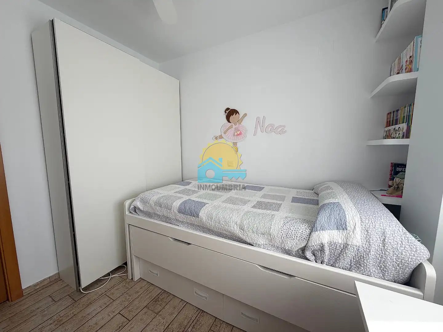 Schlafzimmer von Wohnung zum Verkauf in Punta Umbría mit Klimaanlage, Terrasse und Abstellraum