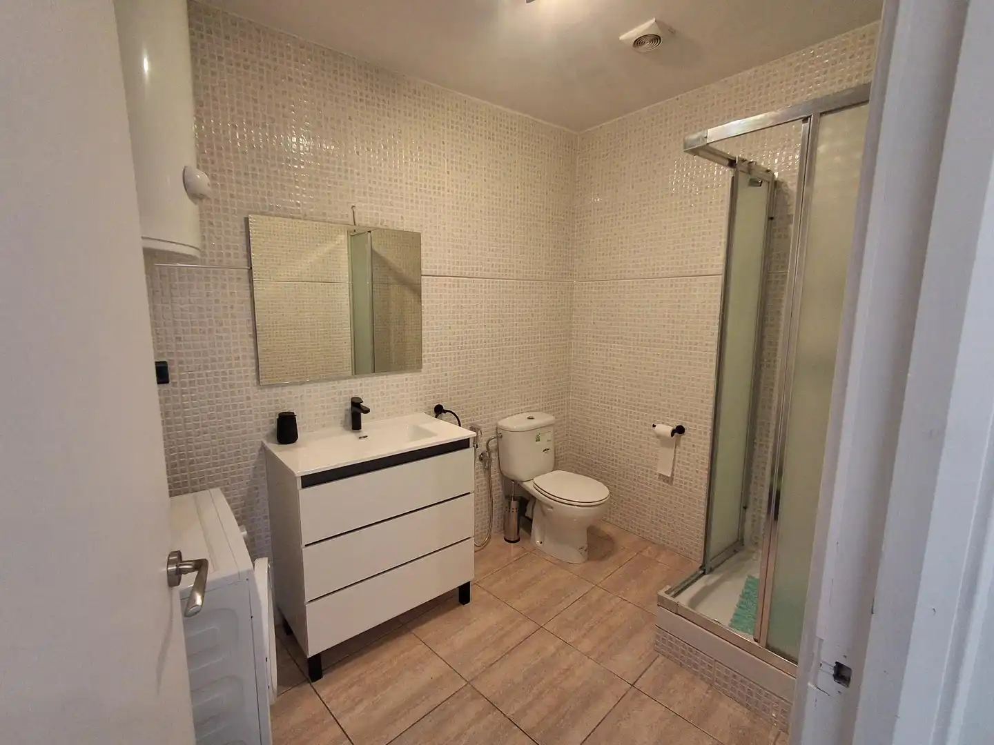 Badezimmer von Wohnungen zum Verkauf in Riba-roja d'Ebre