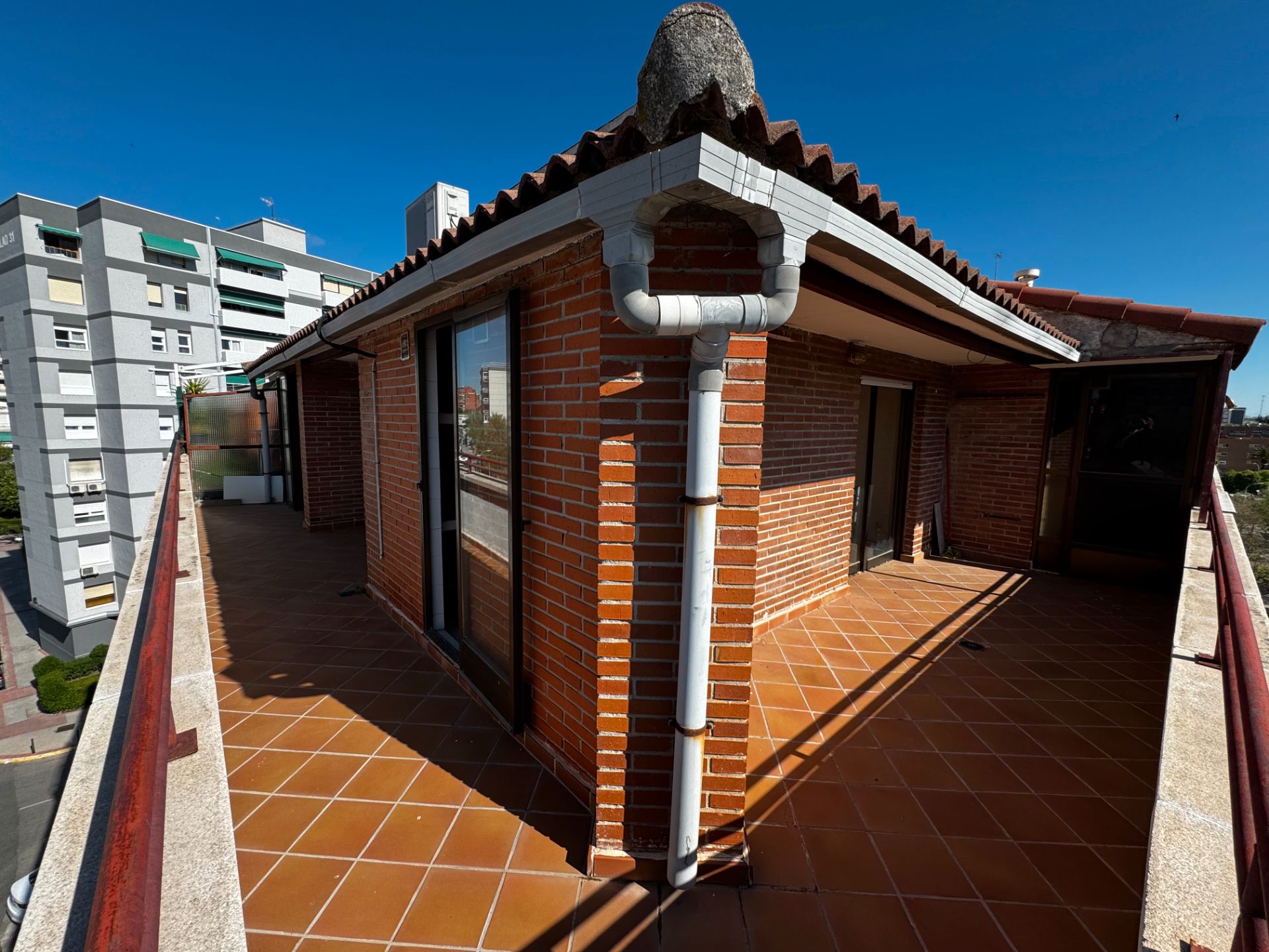 Exterior view of Attic for sale in Fuenlabrada  with Air Conditioner, Heating and Terrace