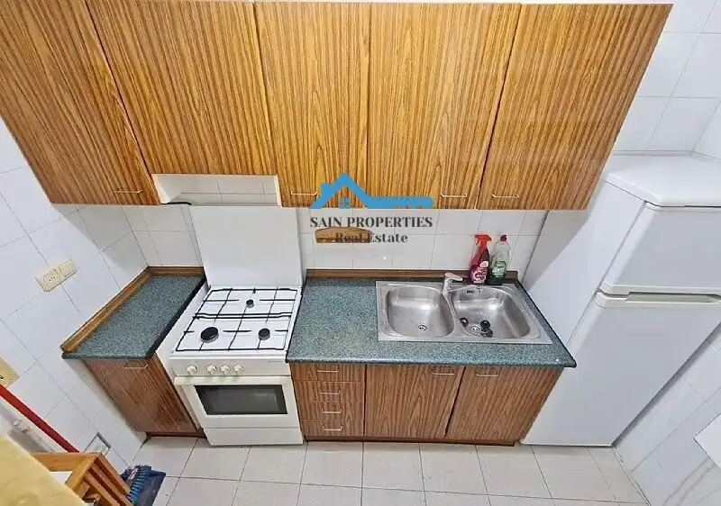 Appartamento con balcone in vendita a Casco urbano, imagen 6