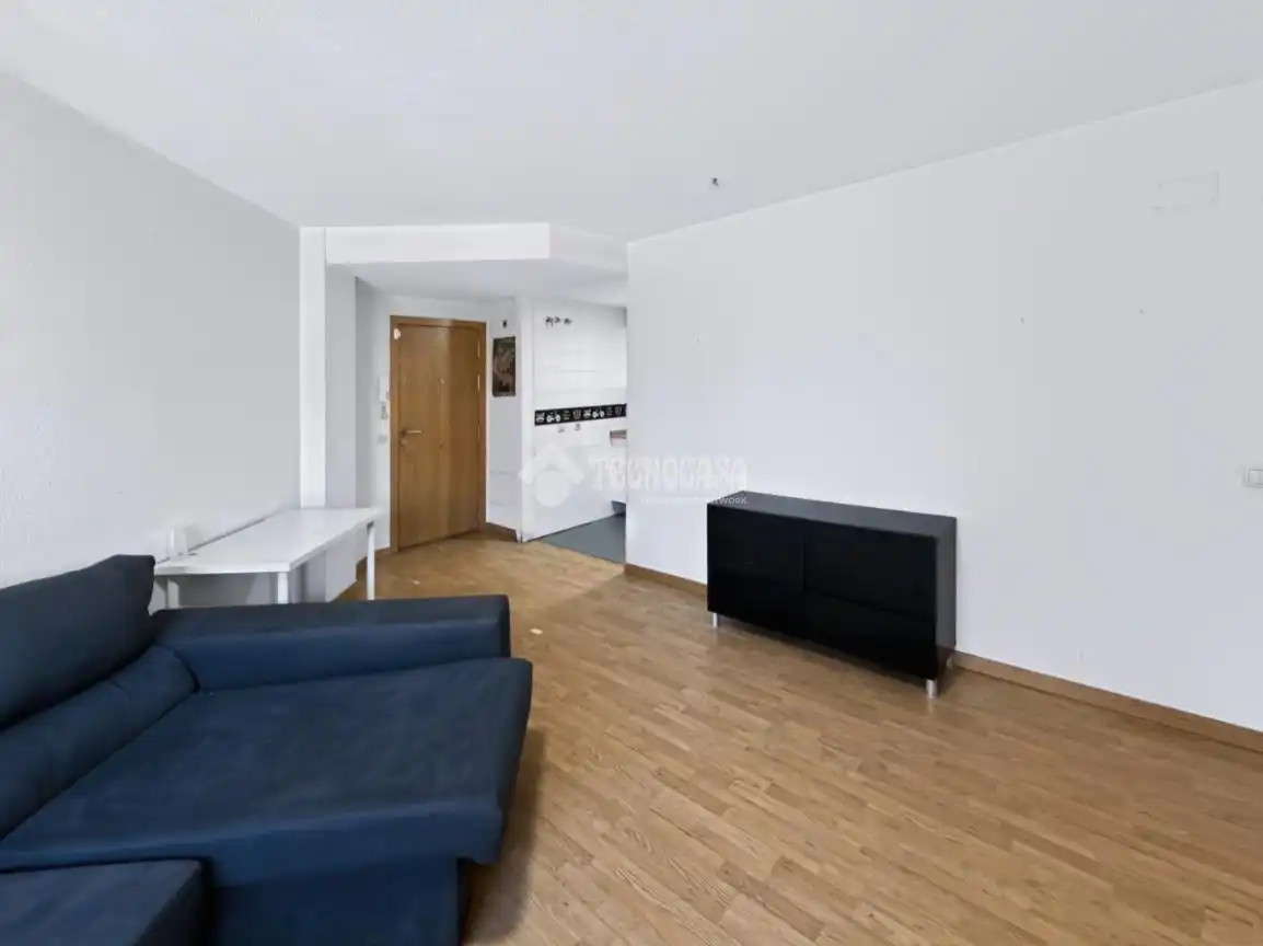 Sala de estar de Piso en venta en Navalcarnero con Calefacción, Parquet y Trastero