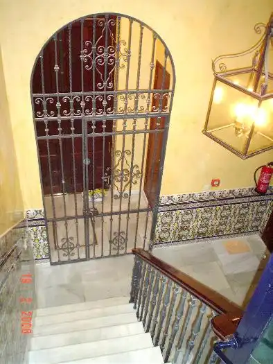 Duplexes for rent in Sevilla  with Furnished and Balcony