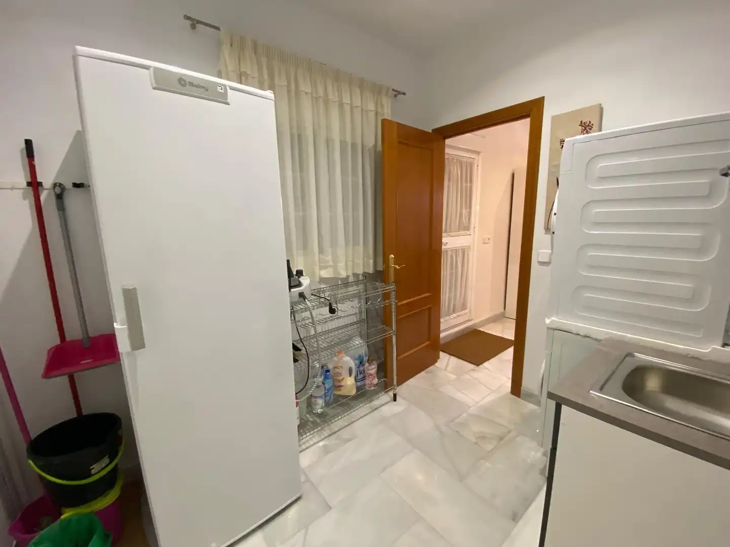 Cocina de Casa adosada de alquiler en La Rinconada