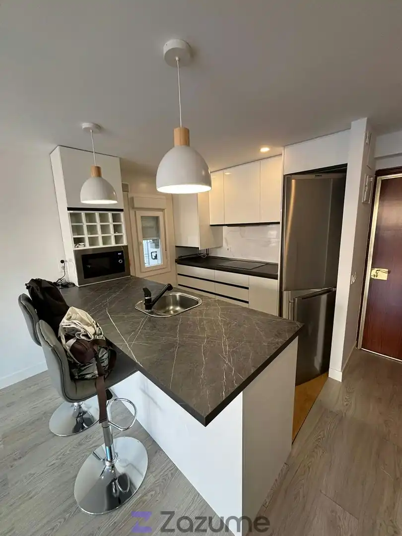 Piso de alquiler en Pl. de Fonsagrada, Pilar