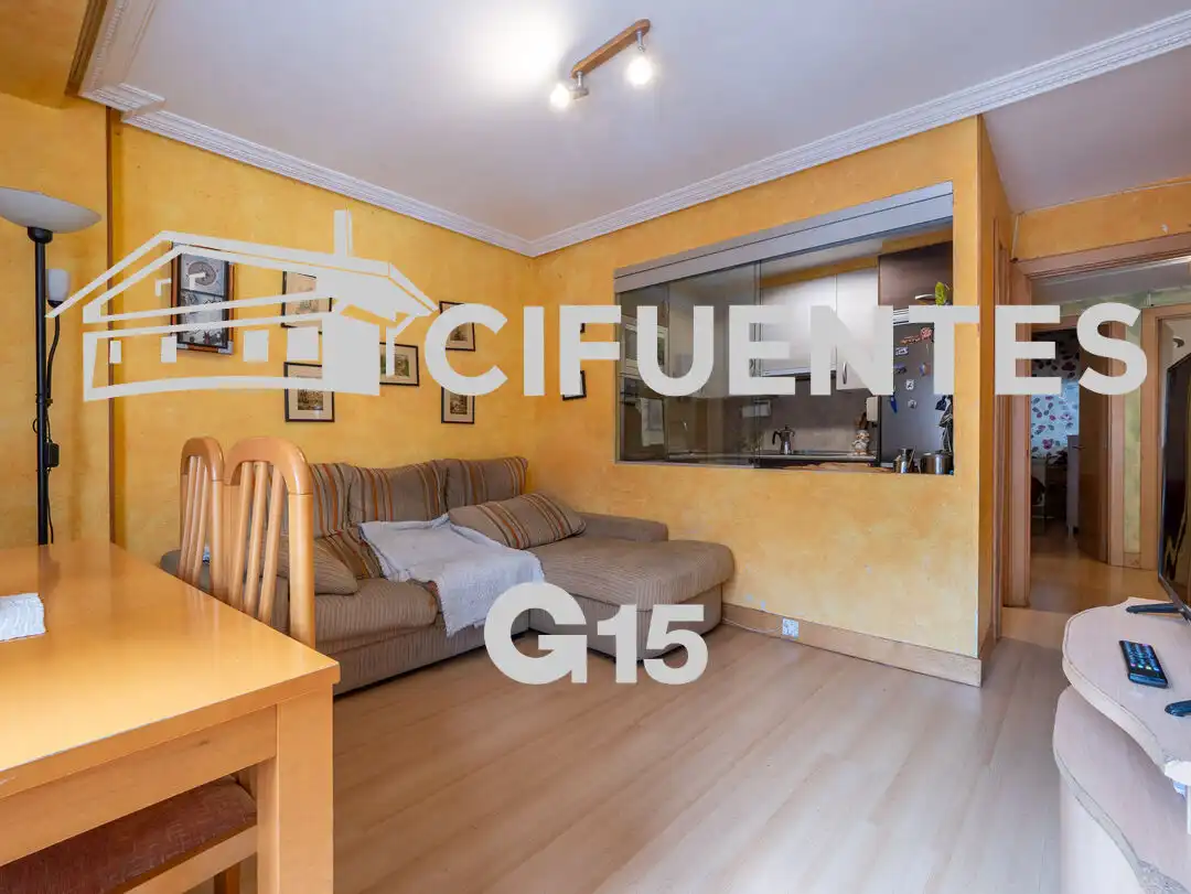 Living room of Flat for sale in Donostia - San Sebastián   with Storage room and Balcony