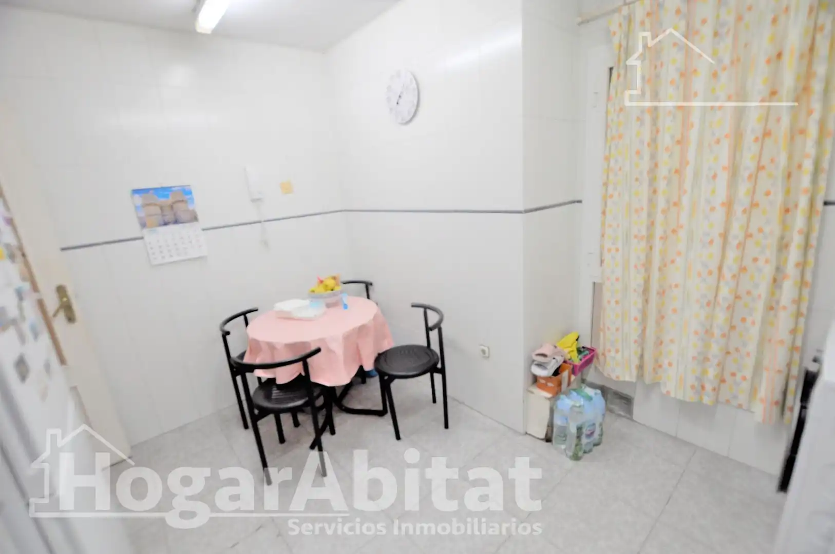 Kitchen of Flat for sale in Valencia  with Air Conditioner and Heating