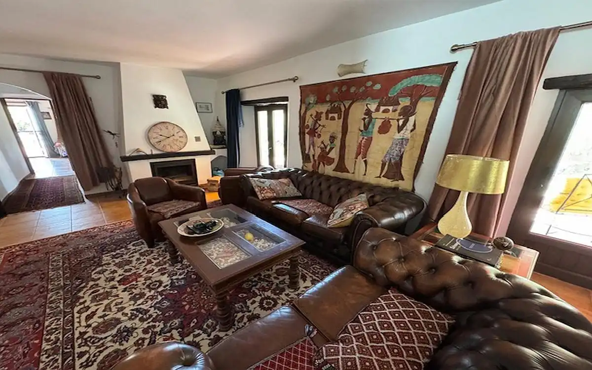 Casa rústica con piscina en venta en Casares pueblo, imagen 5