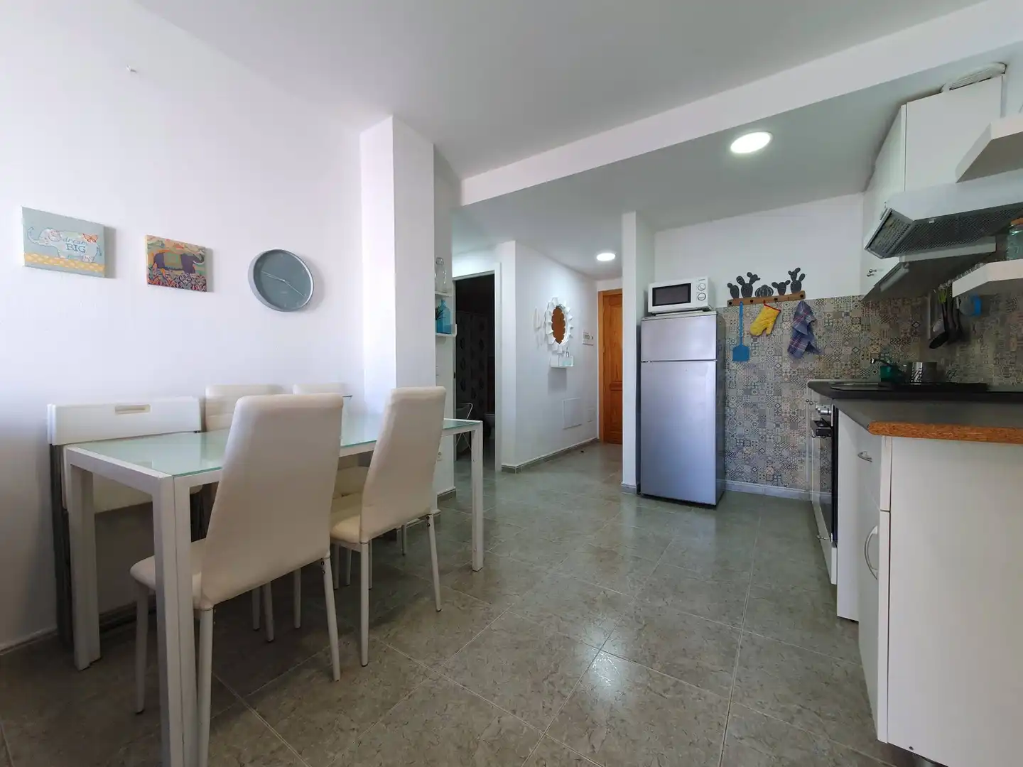 Kitchen of Flat for rent in Agüimes  with Storage room and Furnished