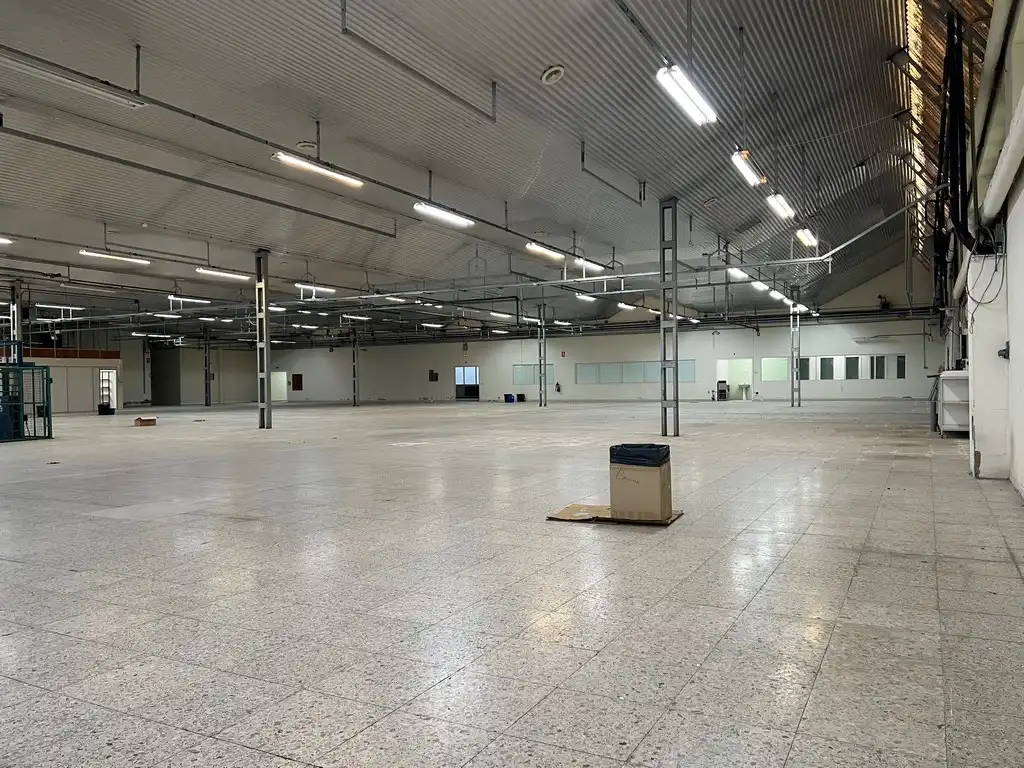 Nave industrial en venta en Arteixo con Calefacción