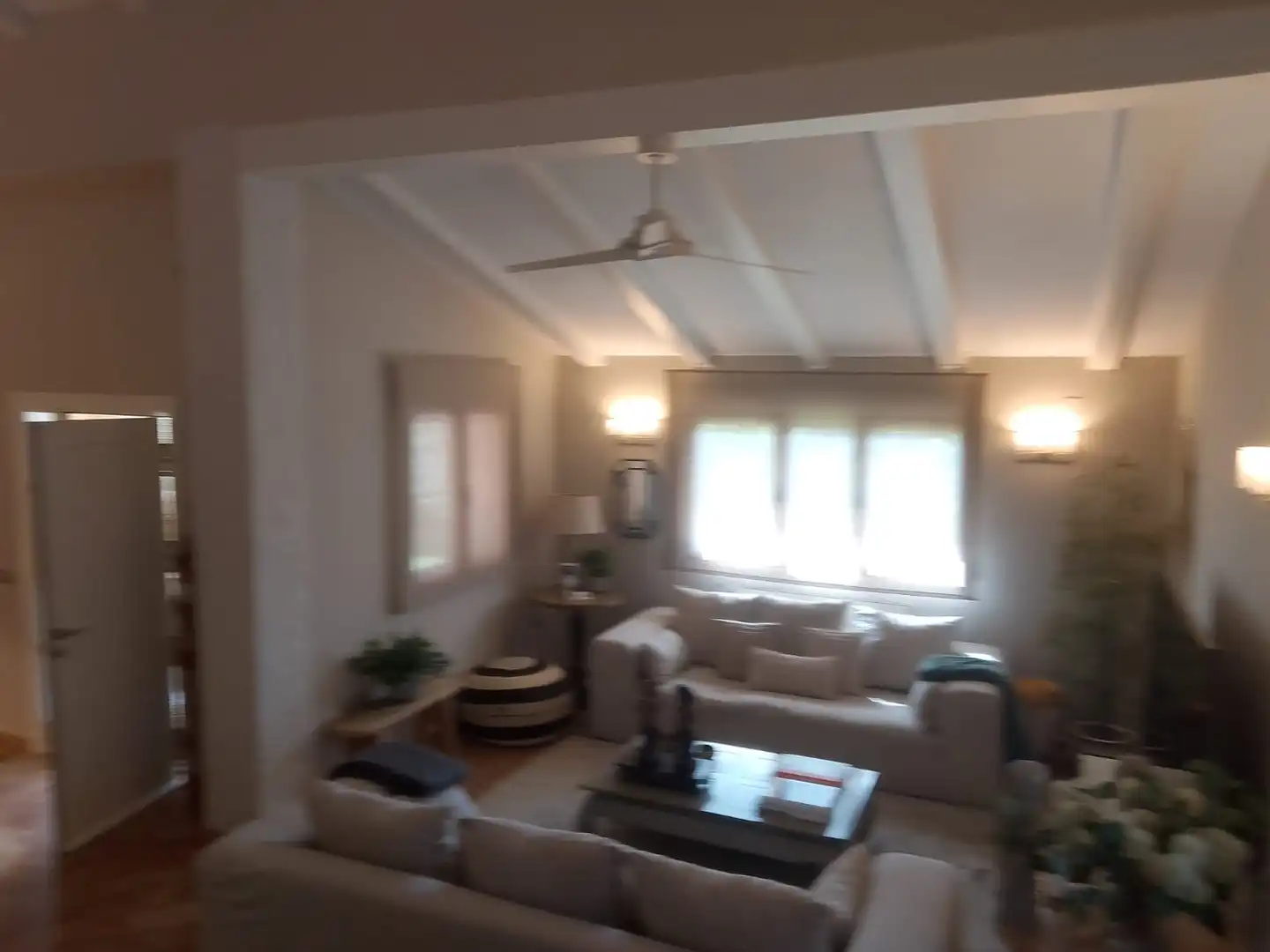 Sala d'estar de Casa o xalet en venda en Tibi amb Aire condicionat, Jardí privat i Parquet