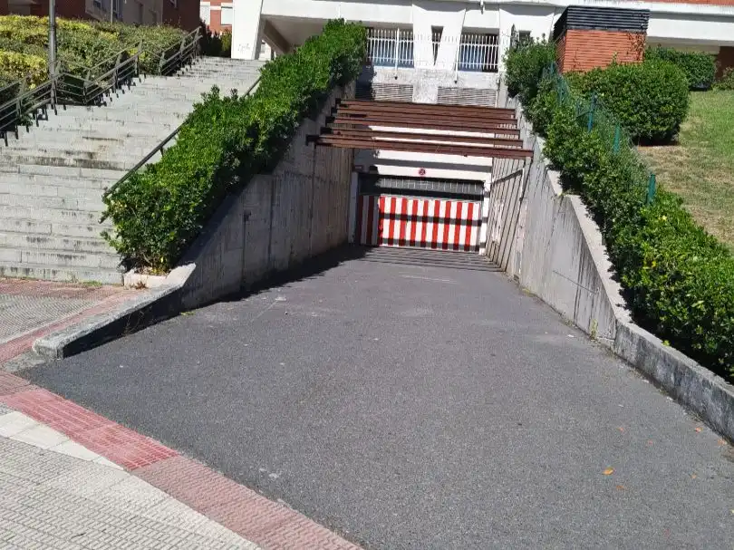 Parking de Garaje de alquiler en Txorierri - Ondiz - Udondo