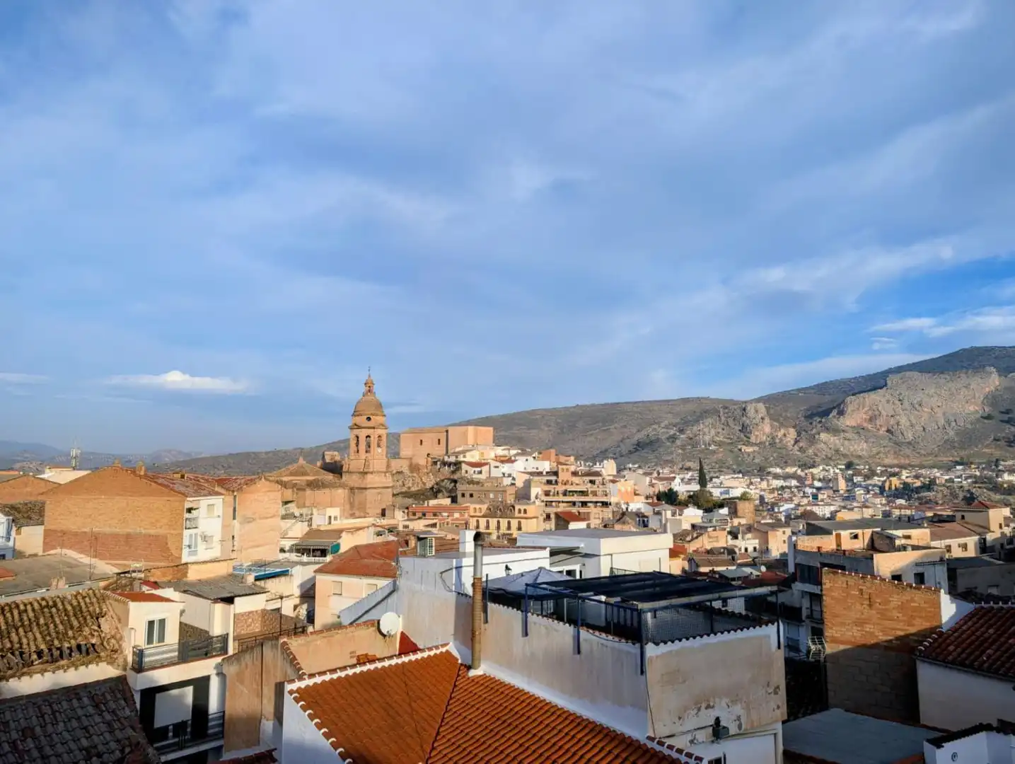Vista exterior de Dúplex en venda en Loja amb Calefacció, Terrassa i Traster