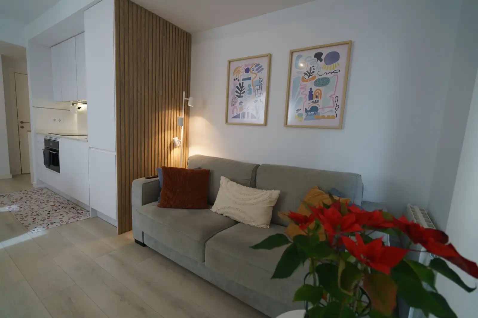 Sala d'estar de Apartament de lloguer en El Campello amb Aire condicionat, Calefacció i Terrassa