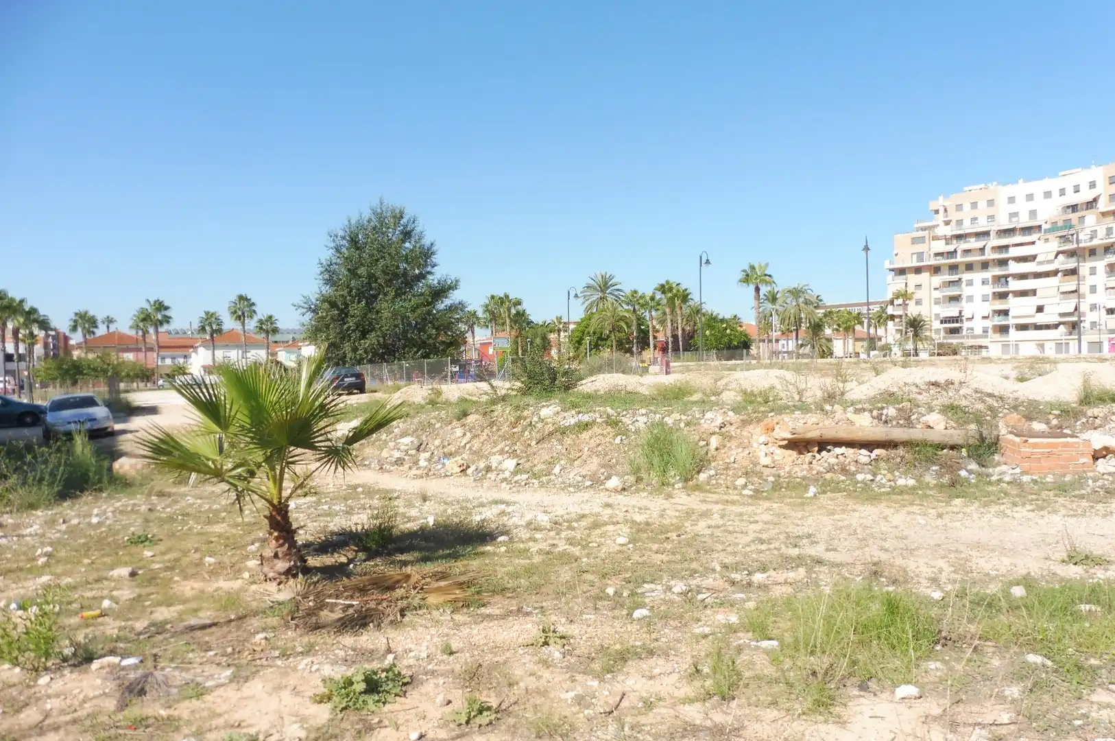 Wohnbaugrundstück zum Verkauf in Casc Urbà, imagen 2