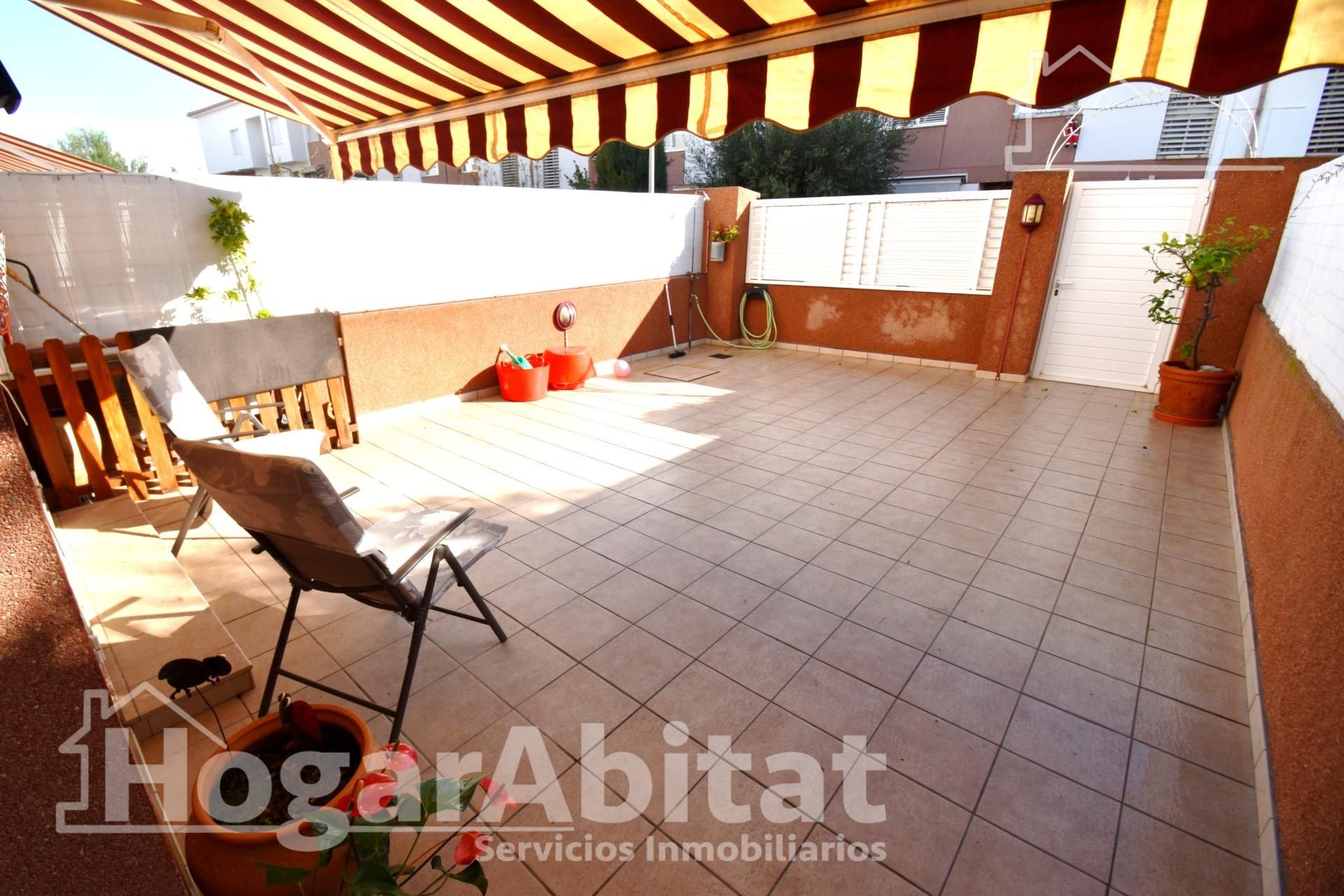 Garten von Einfamilien-Reihenhaus zum Verkauf in Vila-real mit Klimaanlage, Terrasse und Abstellraum