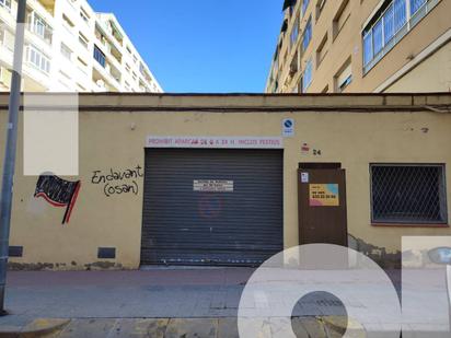 Vista exterior de Local en venda en Granollers