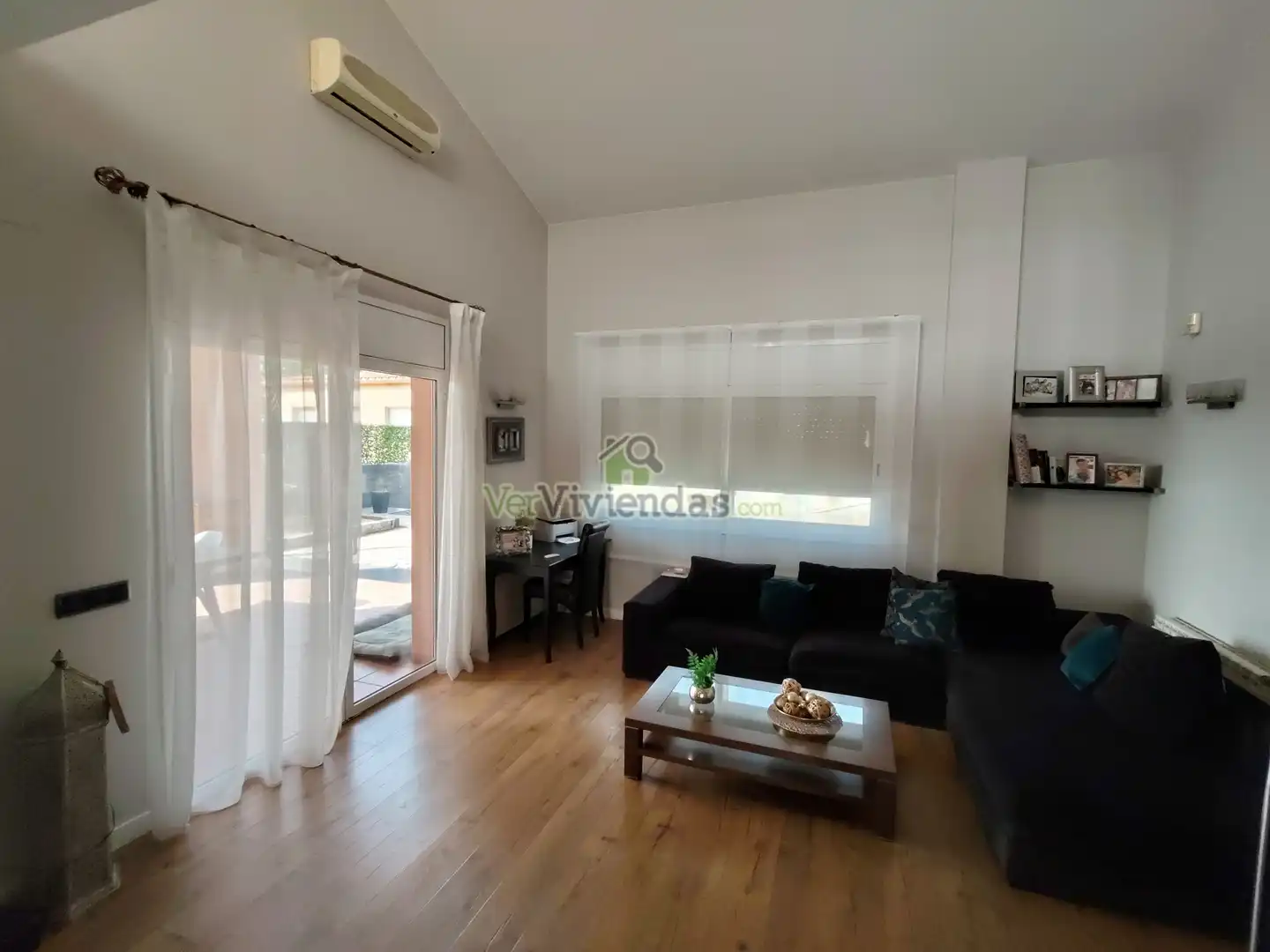 Sala d'estar de Casa o xalet en venda en Collbató amb Aire condicionat, Calefacció i Jardí privat