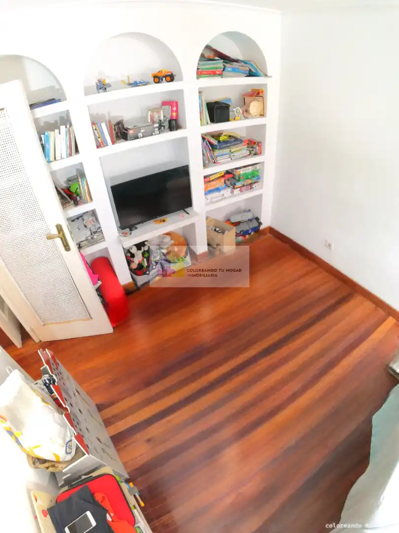 Schlafzimmer von Wohnung zum Verkauf in Ponferrada mit Klimaanlage, Heizung und Privatgarten