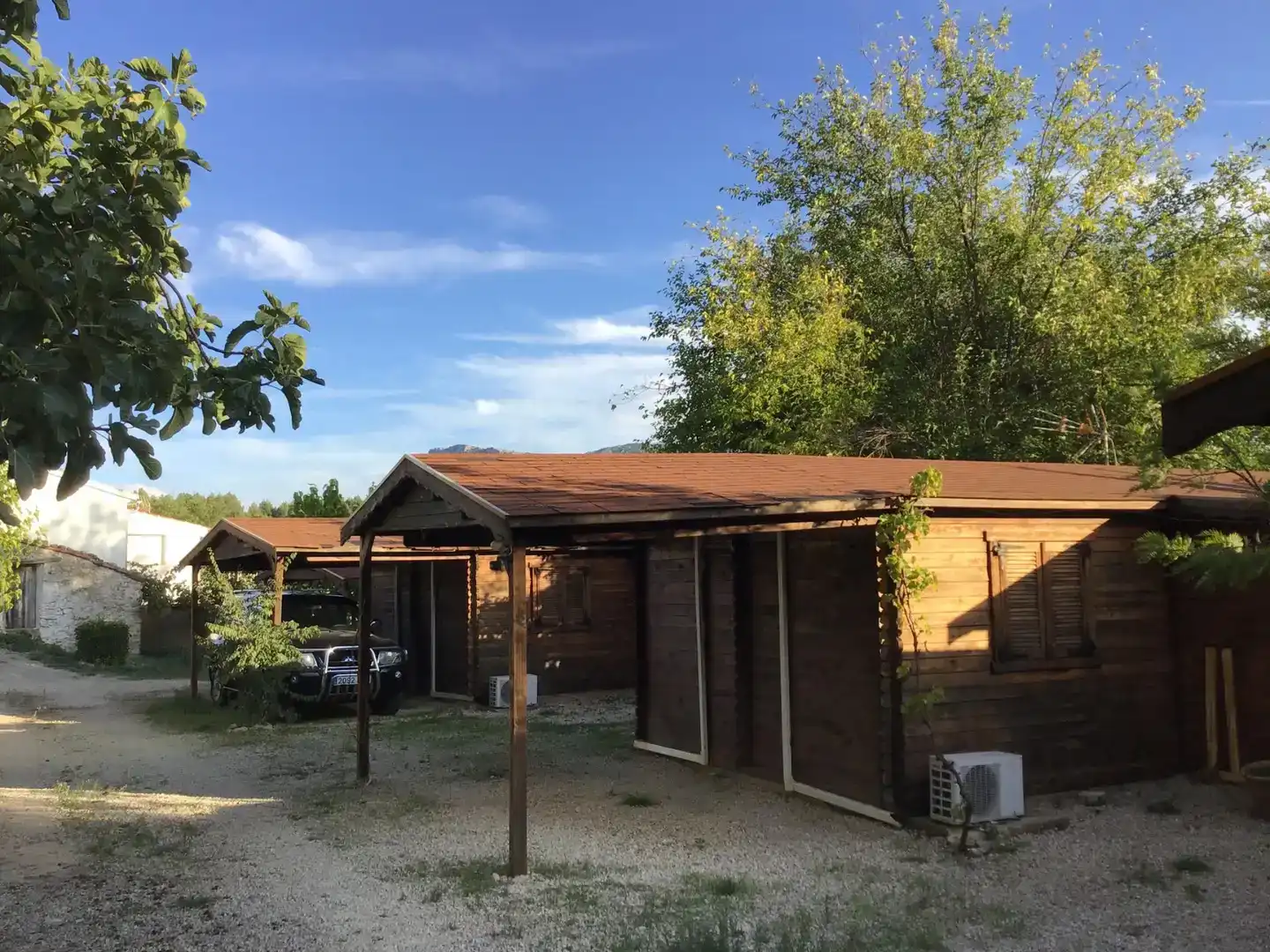 Vista exterior de Finca rústica en venda en Yeste amb Aire condicionat, Jardí privat i Parquet