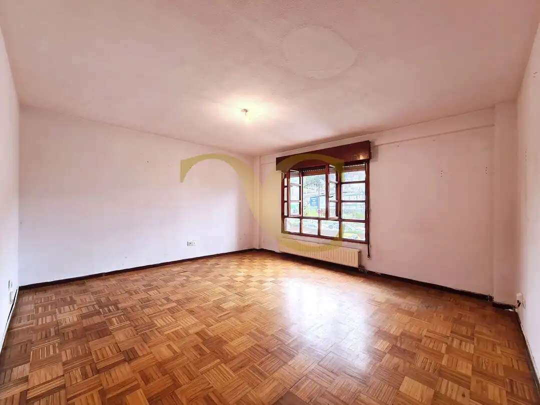 Living room of Flat for sale in Oviedo   with Heating and Private garden