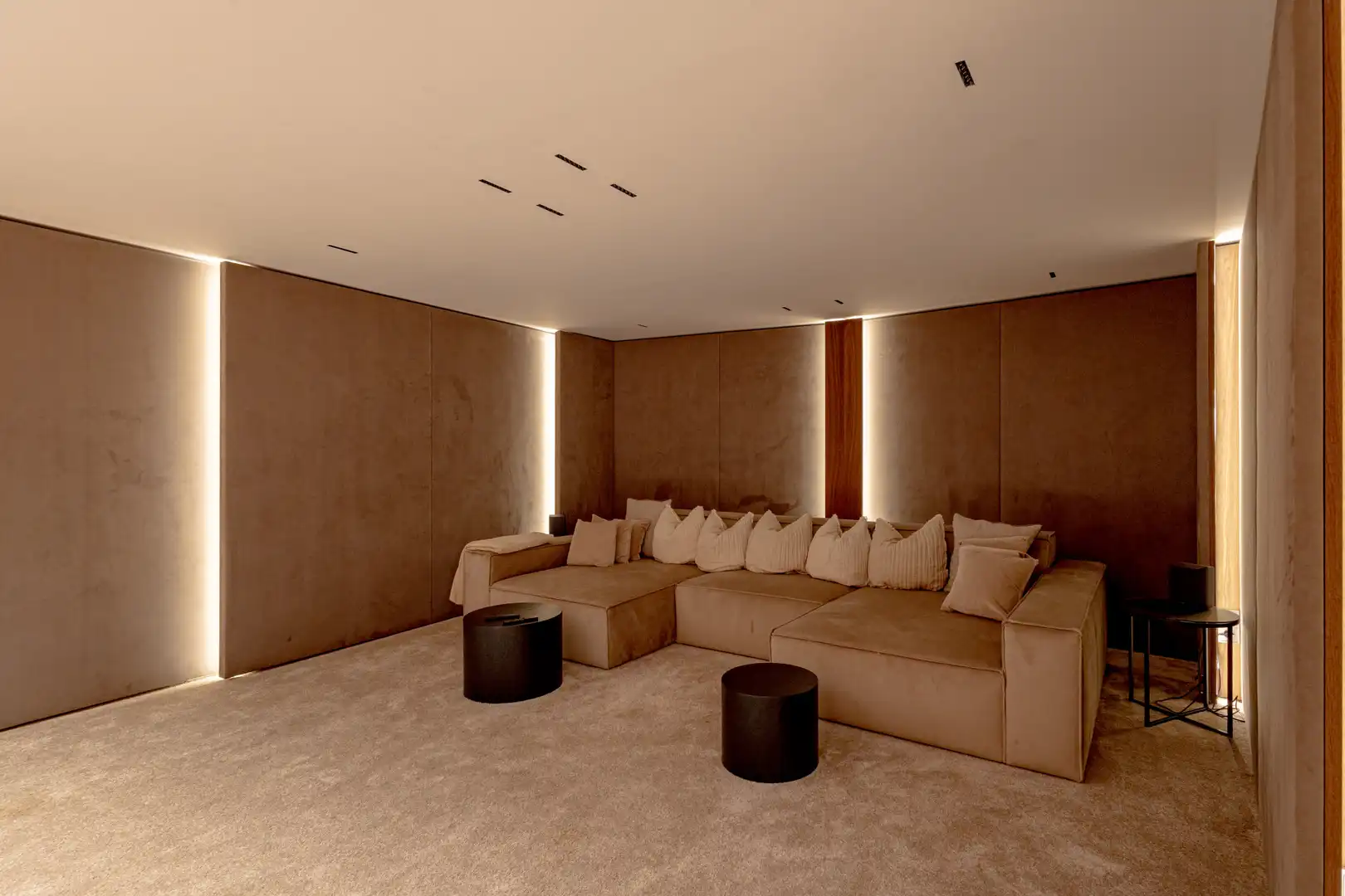 Sala d'estar de Casa o xalet de lloguer en Marbella amb Calefacció, Jardí privat i Terrassa