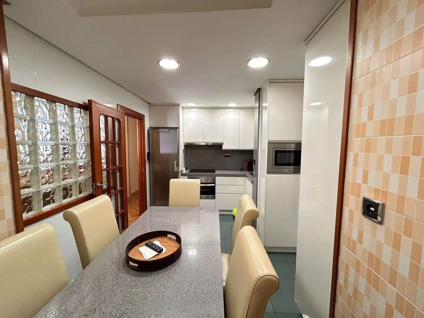Küche von Wohnung zum Verkauf in Albacete mit Klimaanlage, Heizung und Parkett