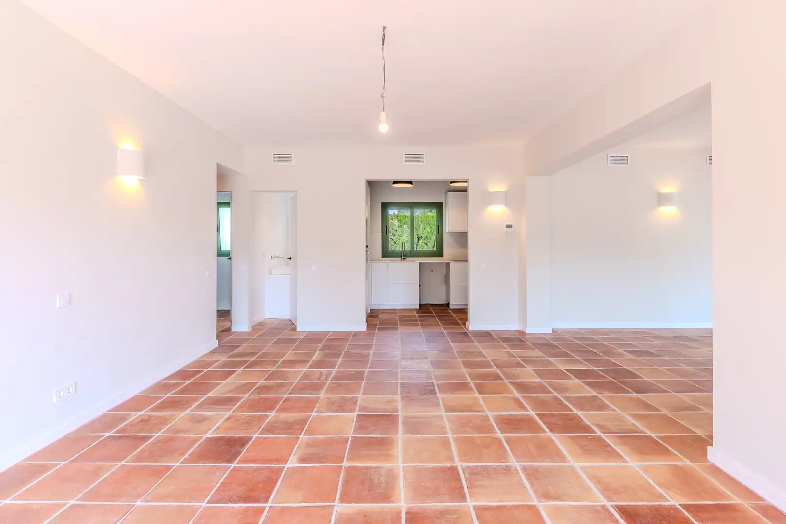 Houses for sale in L'Ametlla de Mar   with Air Conditioner, Heating and Private garden