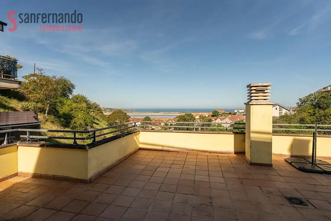 Flat for sale in Calle Playa de Usil, imagen 2