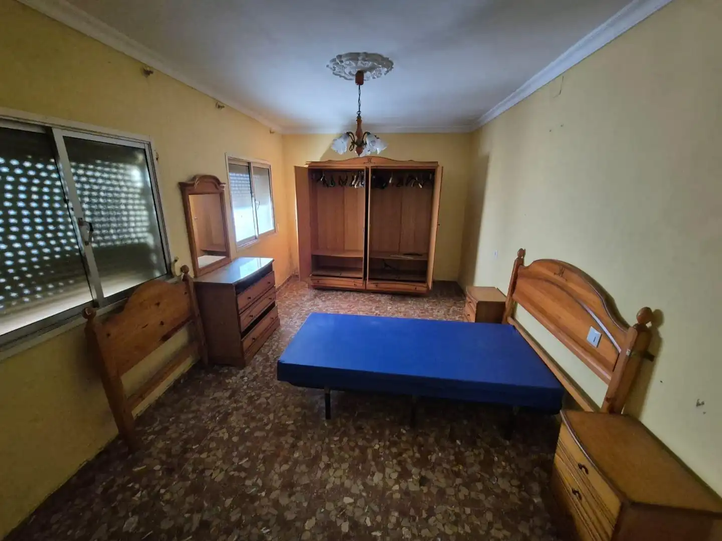 Houses for sale in Jerez de la Frontera  with Private garden and Storage room