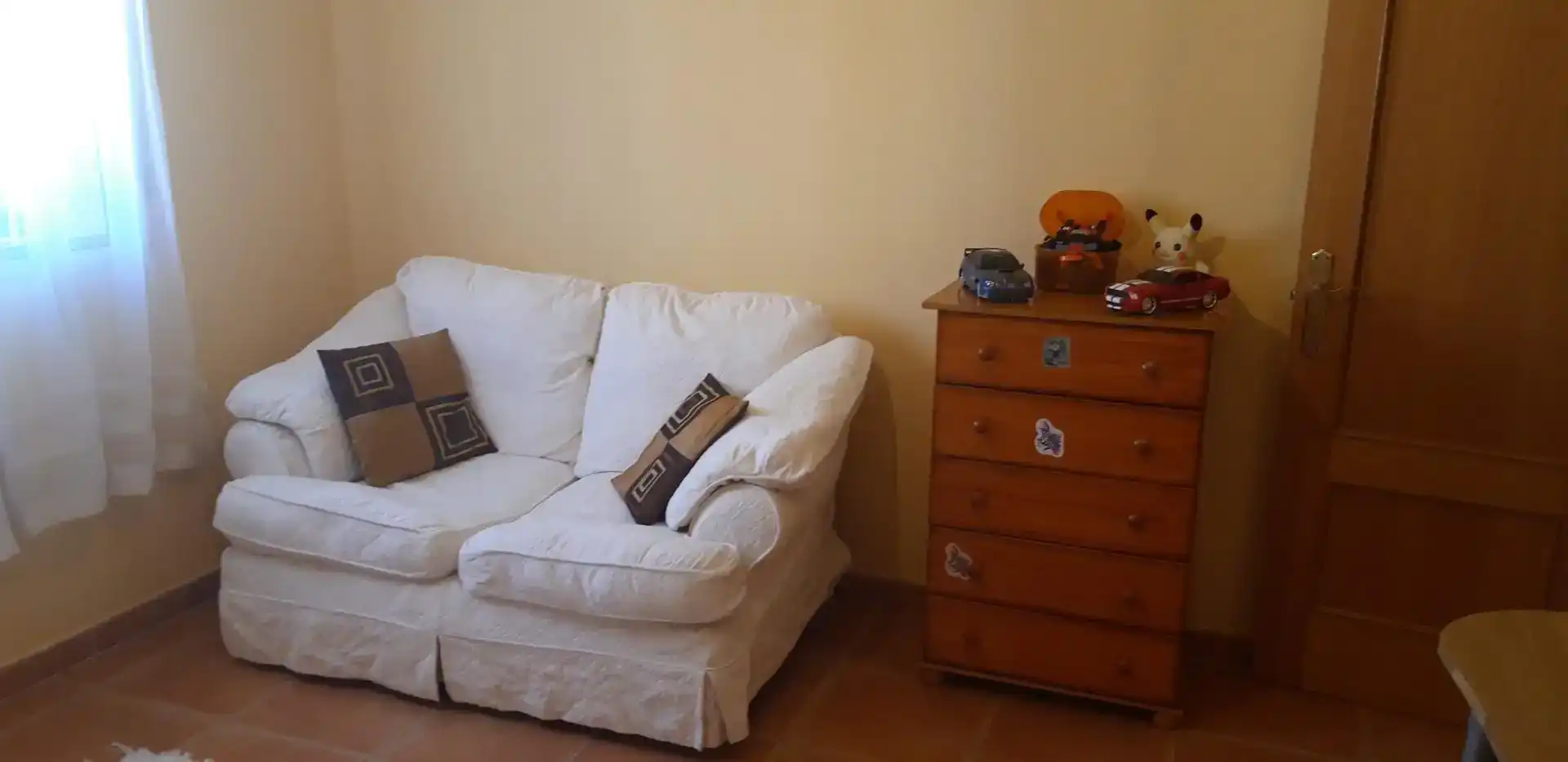 Sala d'estar de Planta baixa en venda en Caravaca de la Cruz amb Aire condicionat, Moblat i Forn