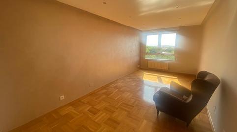 Foto 4 de Piso de alquiler en Calle Oxford, Universidad - Las Huelgas, Burgos Capital