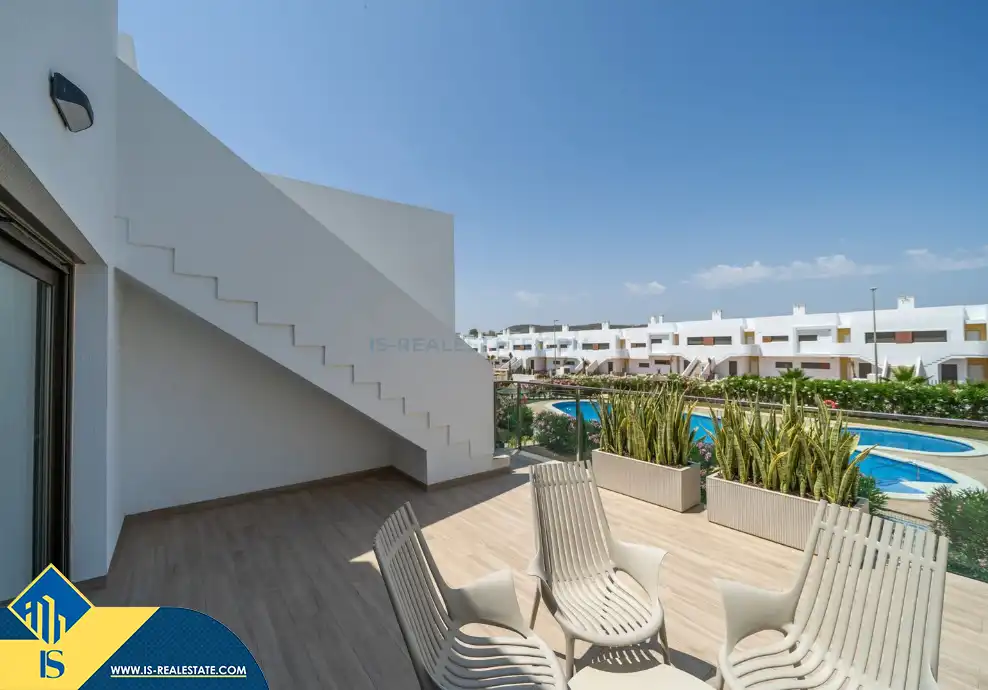 Apartament amb piscina en venda a Desamparados - Hurchillo - Torremendo