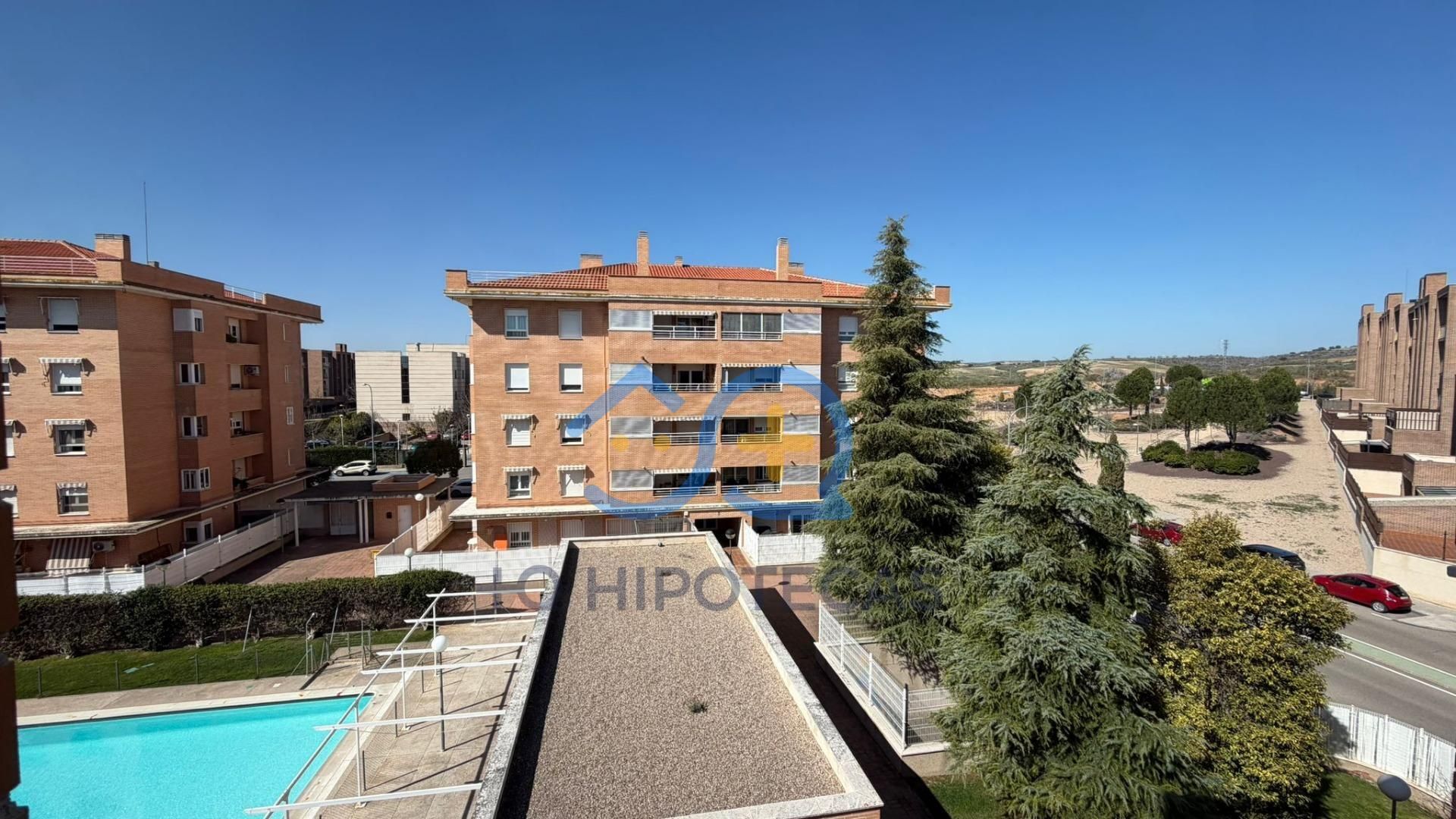 Piscina de Piso en venta en  Toledo Capital con Aire acondicionado, Terraza y Trastero